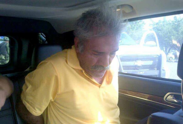 Mireles arrested! Photo: La Jornada