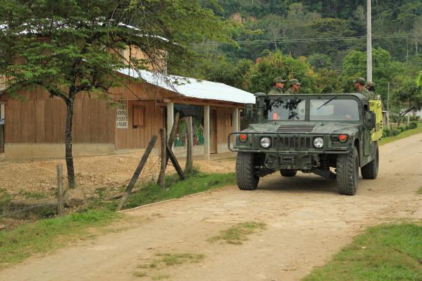 Mexican Army patrols La Realidad