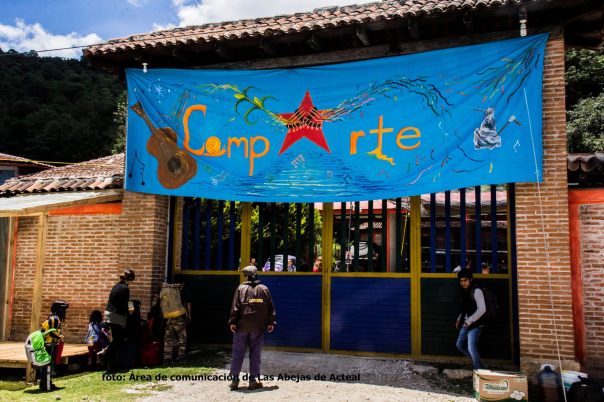 CompArte banner at Cideci in San Cristóbal.