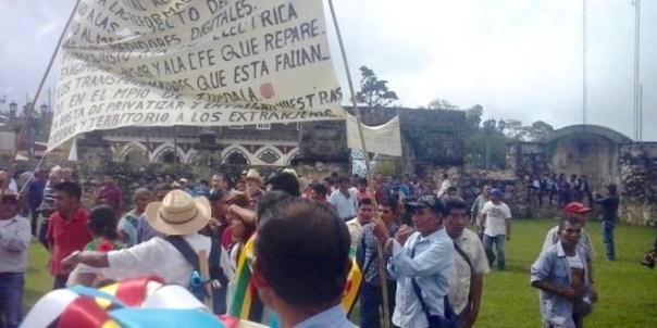 Indigenous initiate a march against mega-projects in Chiapas.