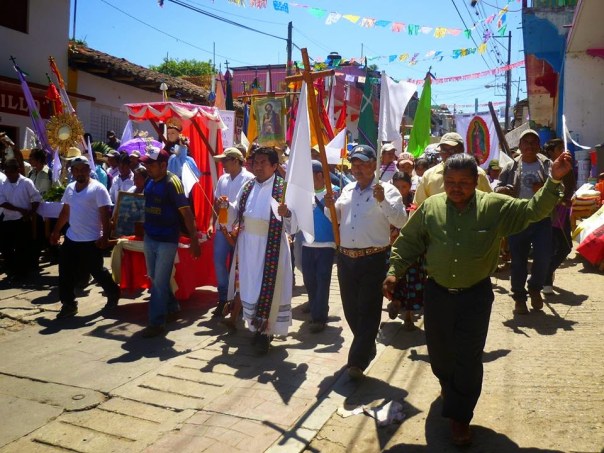 Pueblo Creyente marches in Chiapas